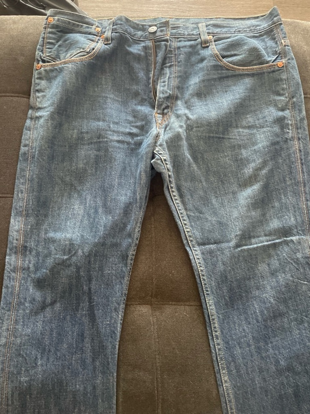 Levi's 511 Men's Straight Fit Dark Blue Jeans with white fade